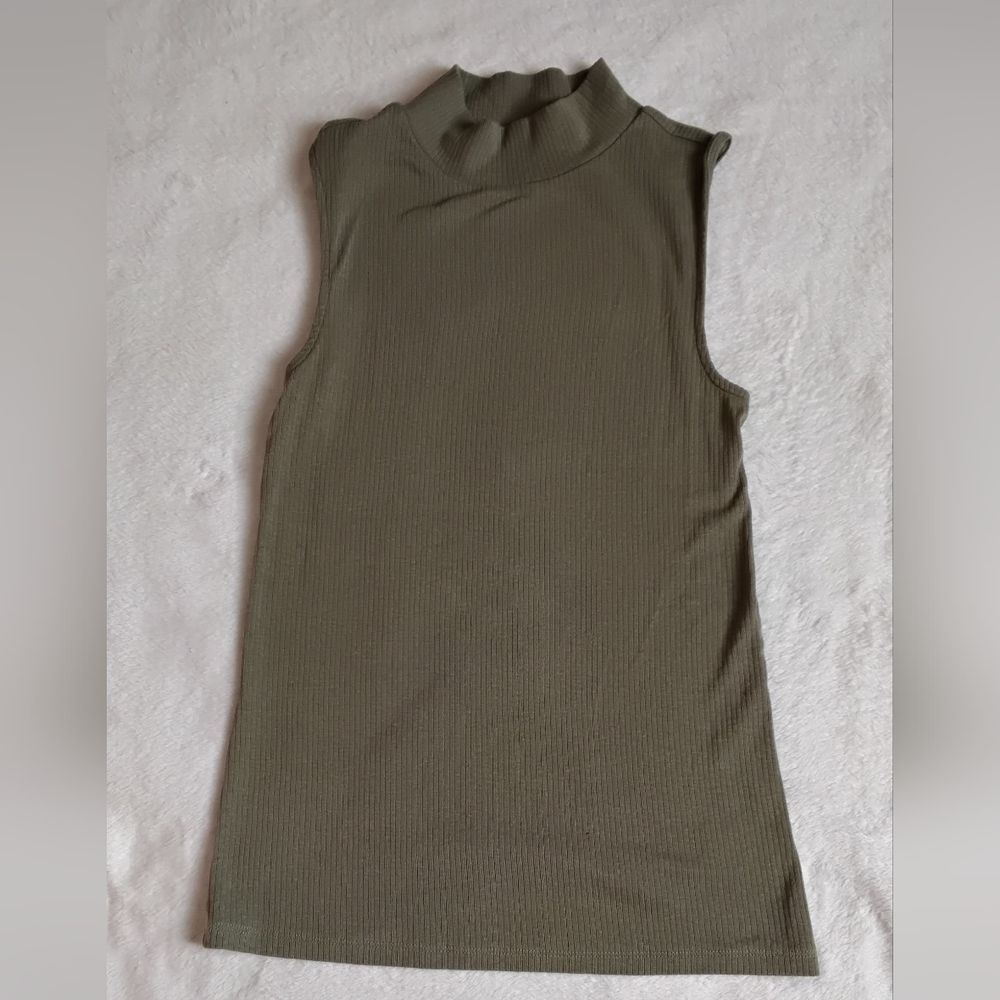a.n.a Olive Ribbed Tank Top